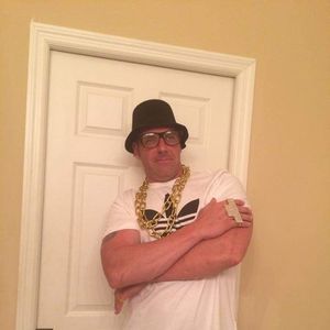 Meet your Posher, Eric